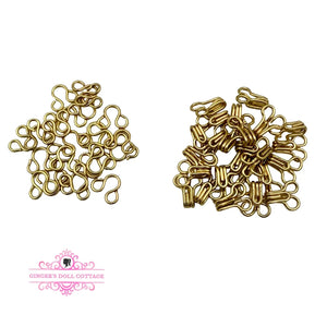 Pack of 25 Mini Hooks and Eyes for Crafts, Doll Clothes, Gold